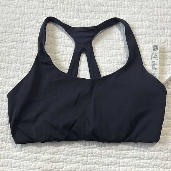 Arc'teryx Essent Women's Sports Bra-Navy. Size 6 (small) - Picture 3 of 5